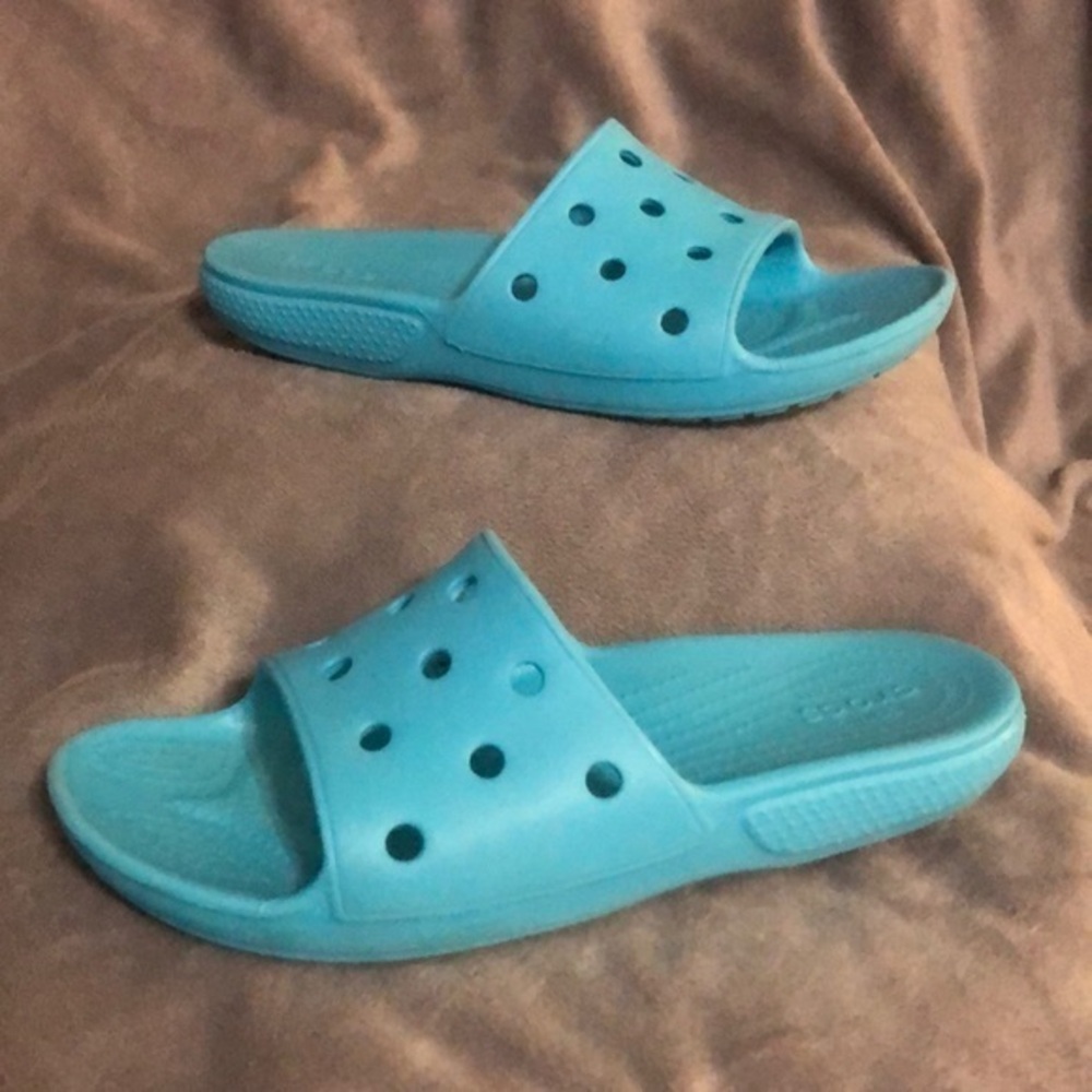CROCS Classic Slides /‎ Blue Sandals/ Women's Size J6